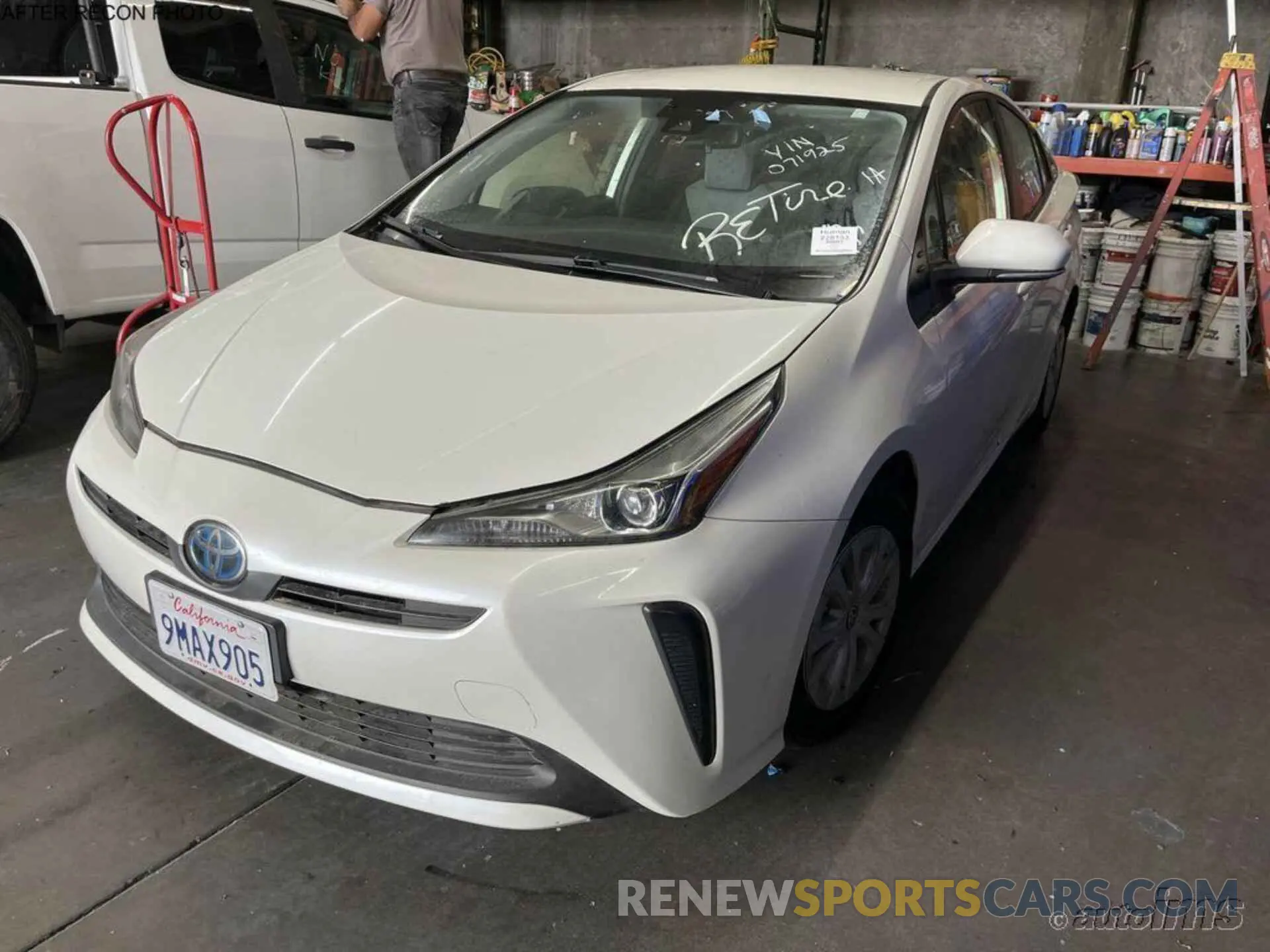 11 Photograph of a damaged car JTDKARFU1K3071925 TOYOTA PRIUS 2019