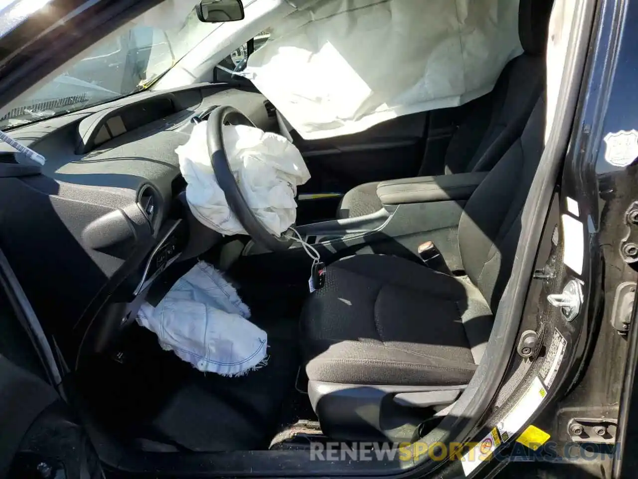 5 Photograph of a damaged car JTDKARFU1K3075294 TOYOTA PRIUS 2019