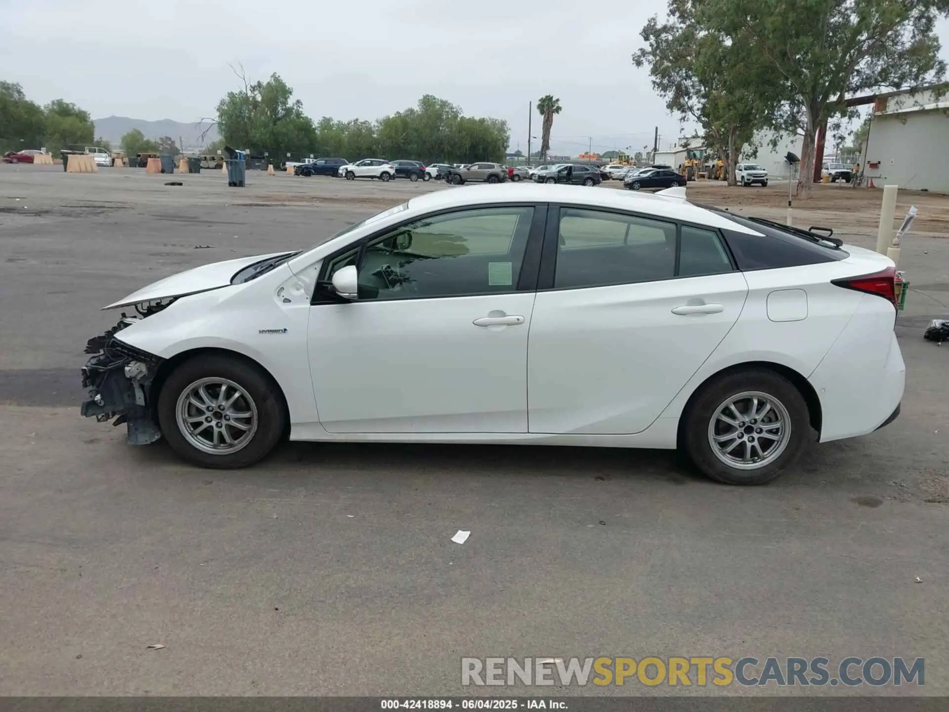 15 Photograph of a damaged car JTDKARFU1K3086859 TOYOTA PRIUS 2019