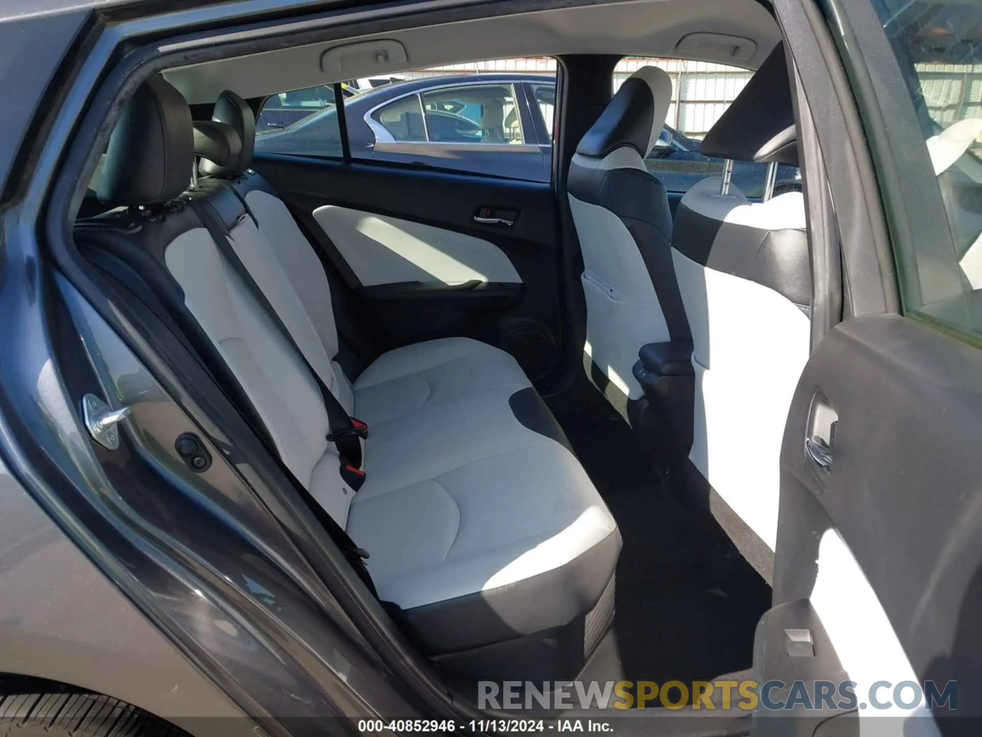 8 Photograph of a damaged car JTDKARFU1K3087428 TOYOTA PRIUS 2019