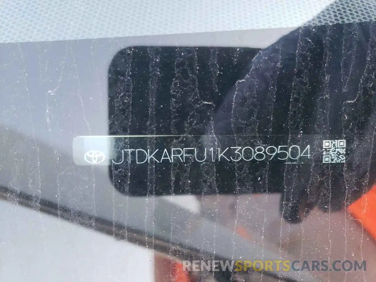 10 Photograph of a damaged car JTDKARFU1K3089504 TOYOTA PRIUS 2019