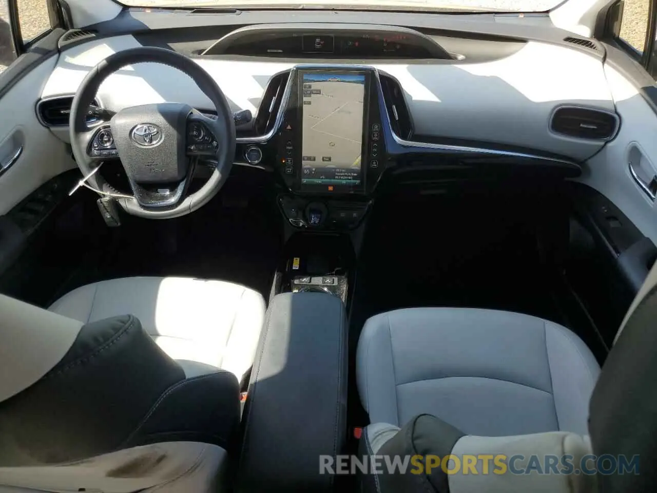 8 Photograph of a damaged car JTDKARFU1K3091933 TOYOTA PRIUS 2019