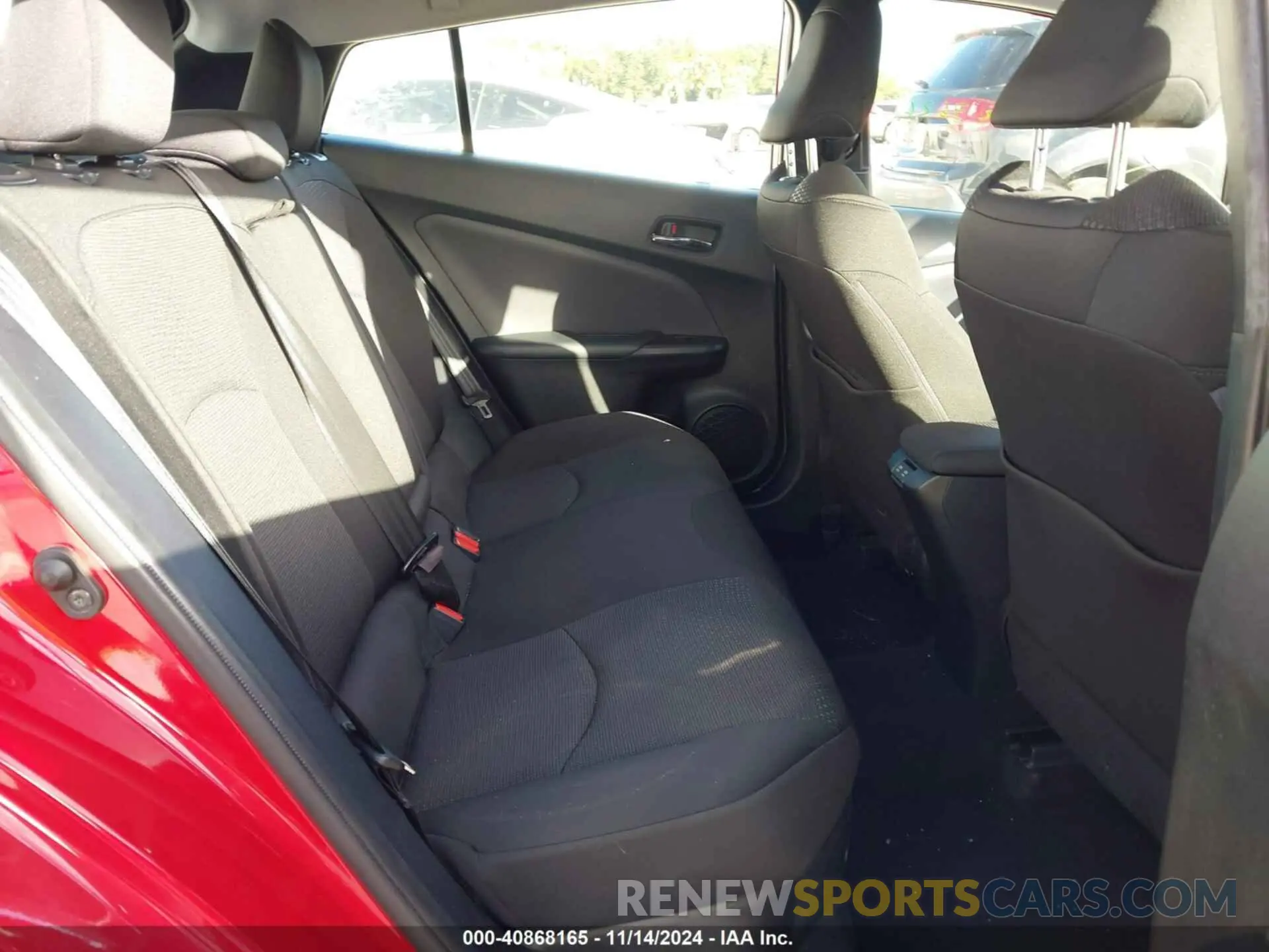 8 Photograph of a damaged car JTDKARFU1K3094332 TOYOTA PRIUS 2019