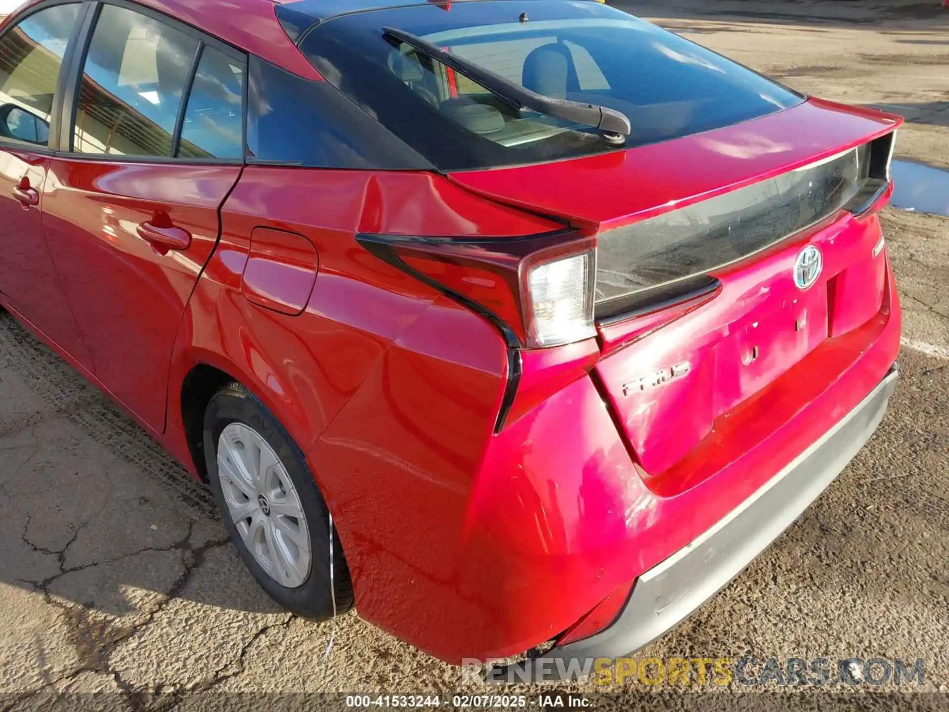 6 Photograph of a damaged car JTDKARFU2K3069858 TOYOTA PRIUS 2019