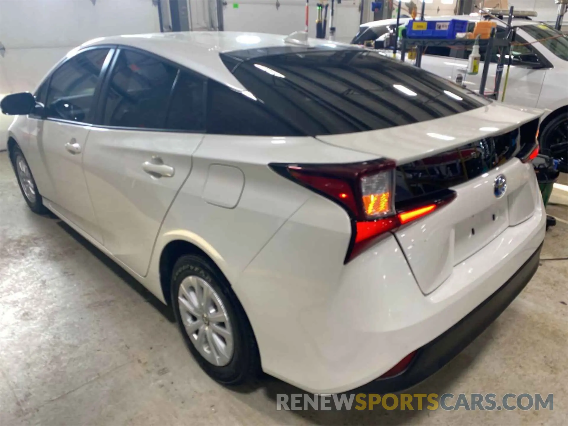 11 Photograph of a damaged car JTDKARFU2K3071285 TOYOTA PRIUS 2019