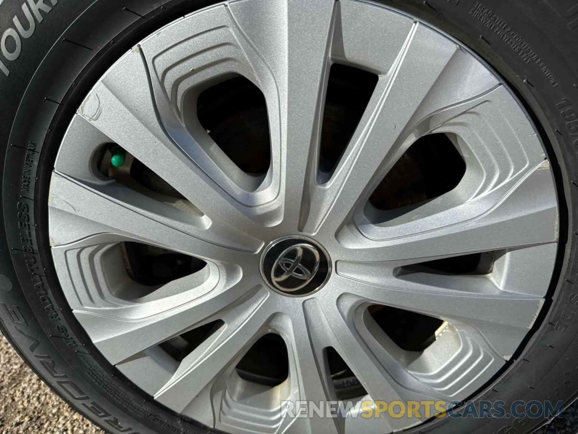 23 Photograph of a damaged car JTDKARFU2K3071285 TOYOTA PRIUS 2019