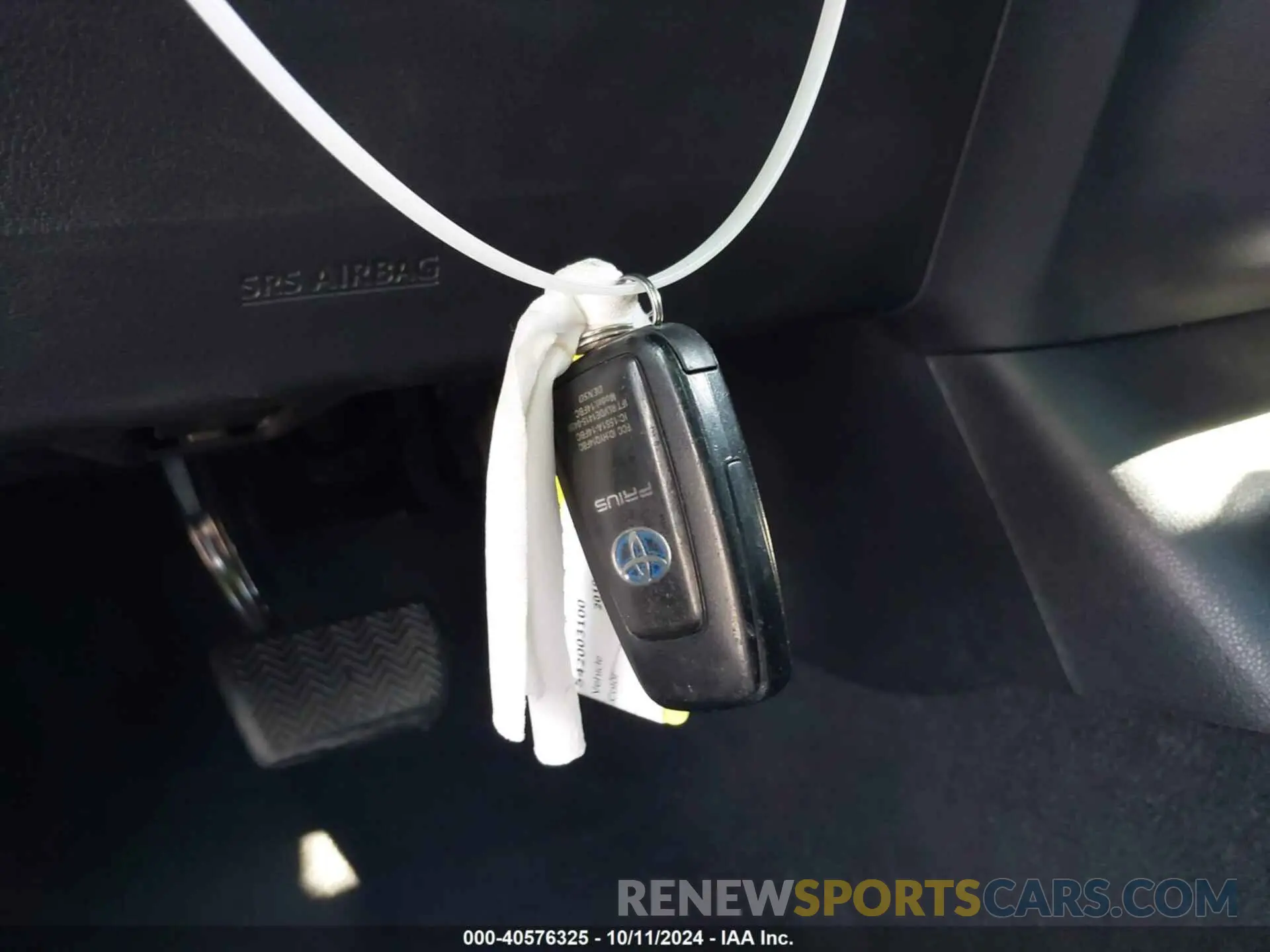 11 Photograph of a damaged car JTDKARFU2K3076163 TOYOTA PRIUS 2019