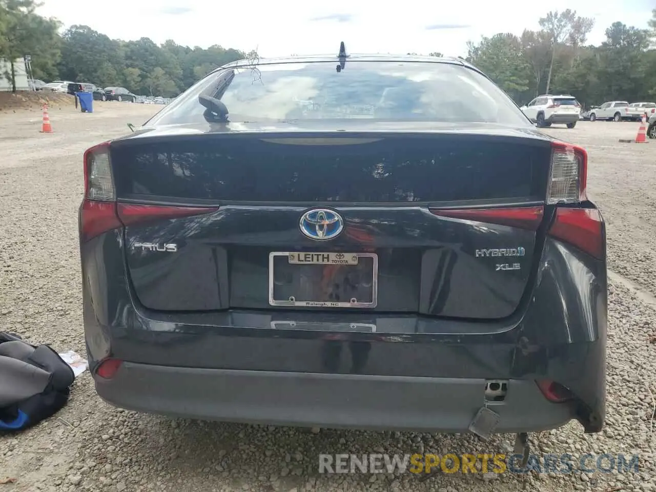 6 Photograph of a damaged car JTDKARFU2K3079192 TOYOTA PRIUS 2019