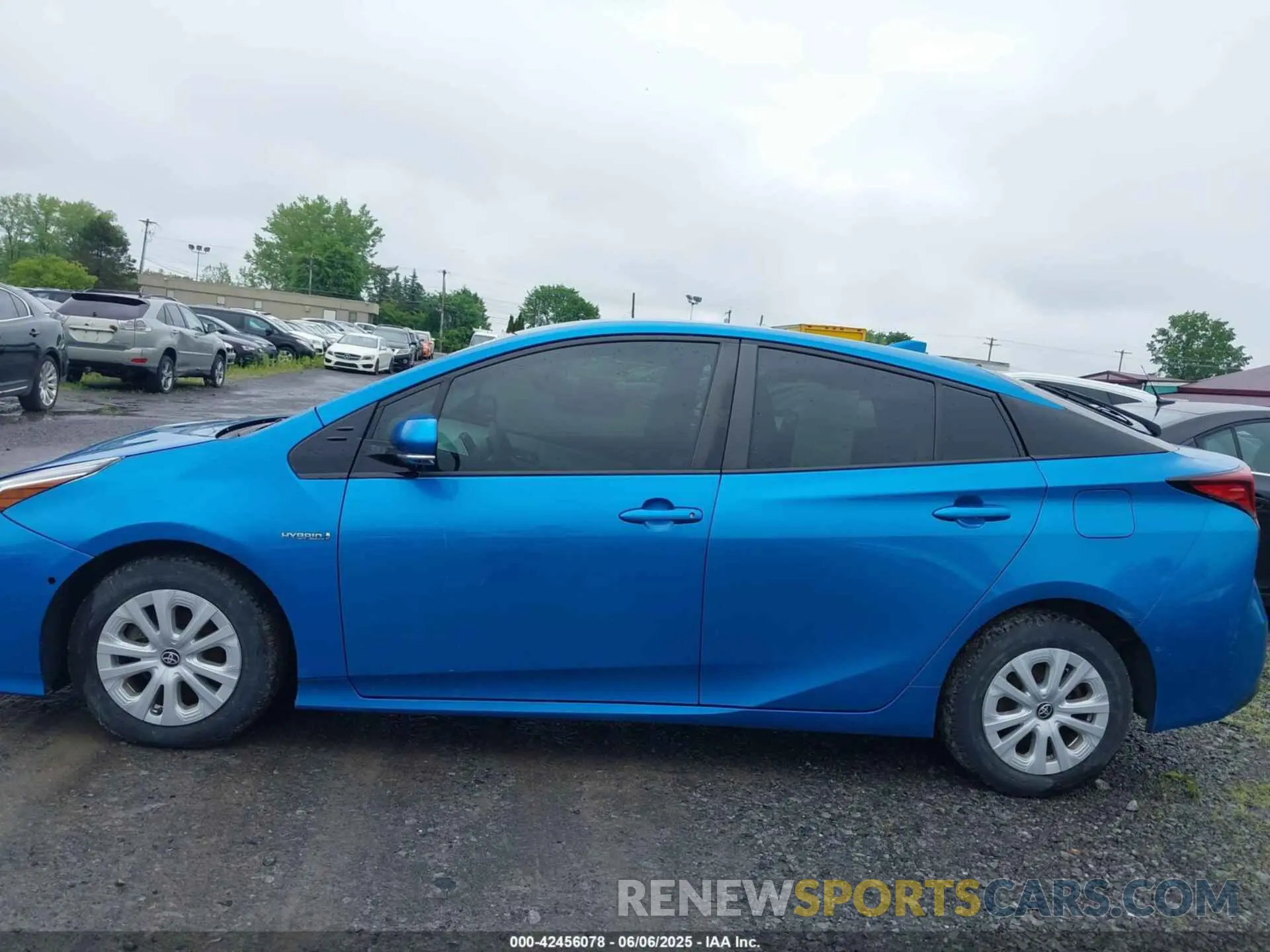 14 Photograph of a damaged car JTDKARFU2K3079211 TOYOTA PRIUS 2019