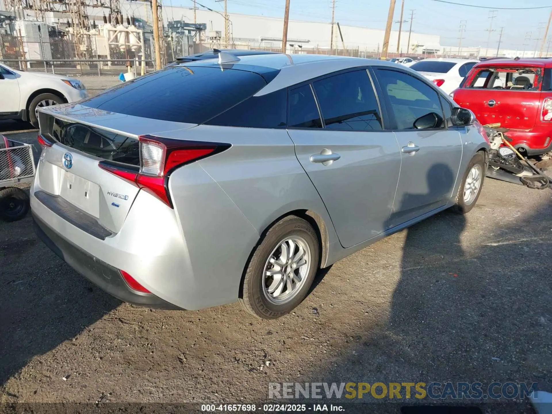 4 Photograph of a damaged car JTDKARFU2K3082593 TOYOTA PRIUS 2019
