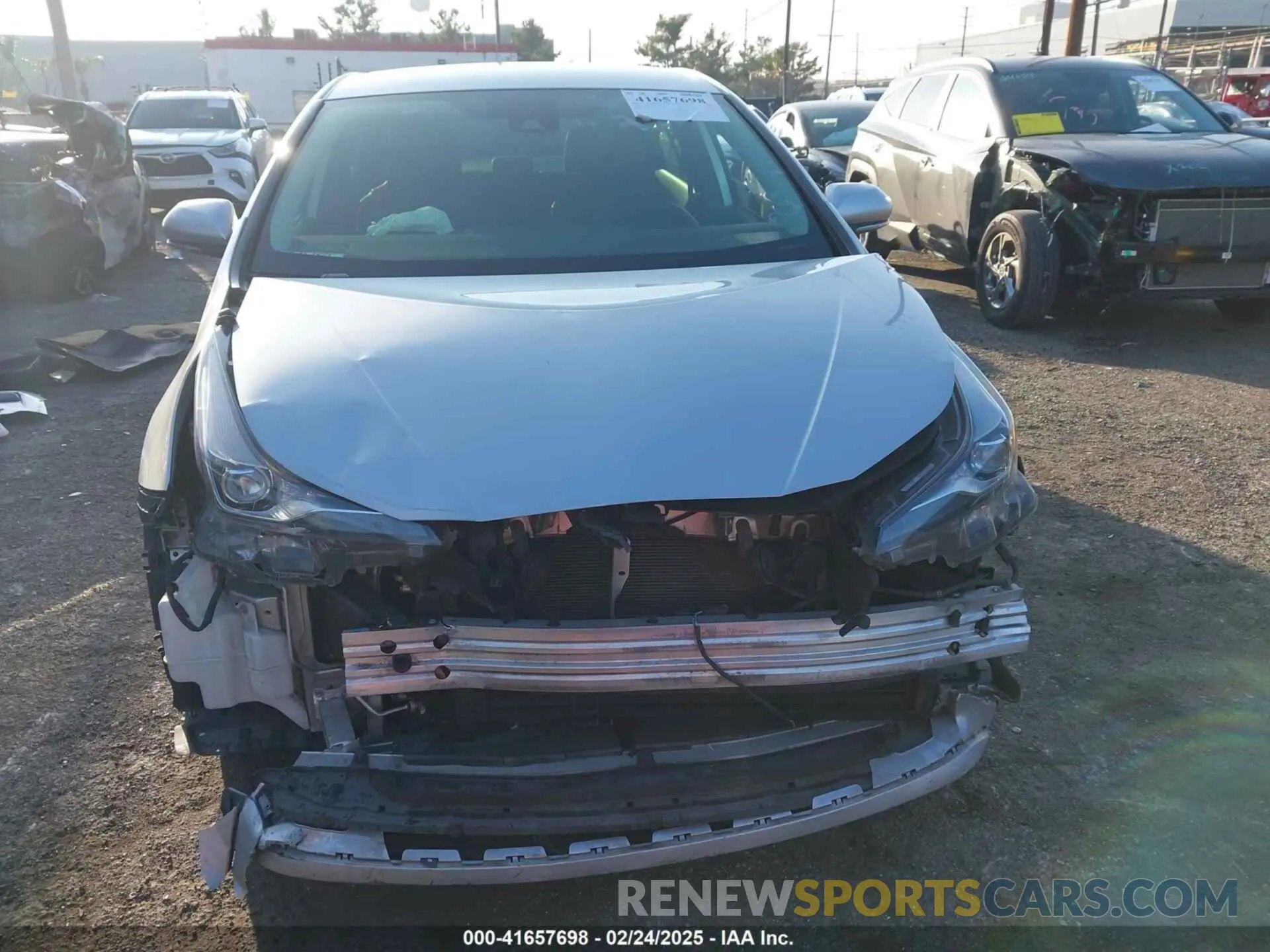 6 Photograph of a damaged car JTDKARFU2K3082593 TOYOTA PRIUS 2019