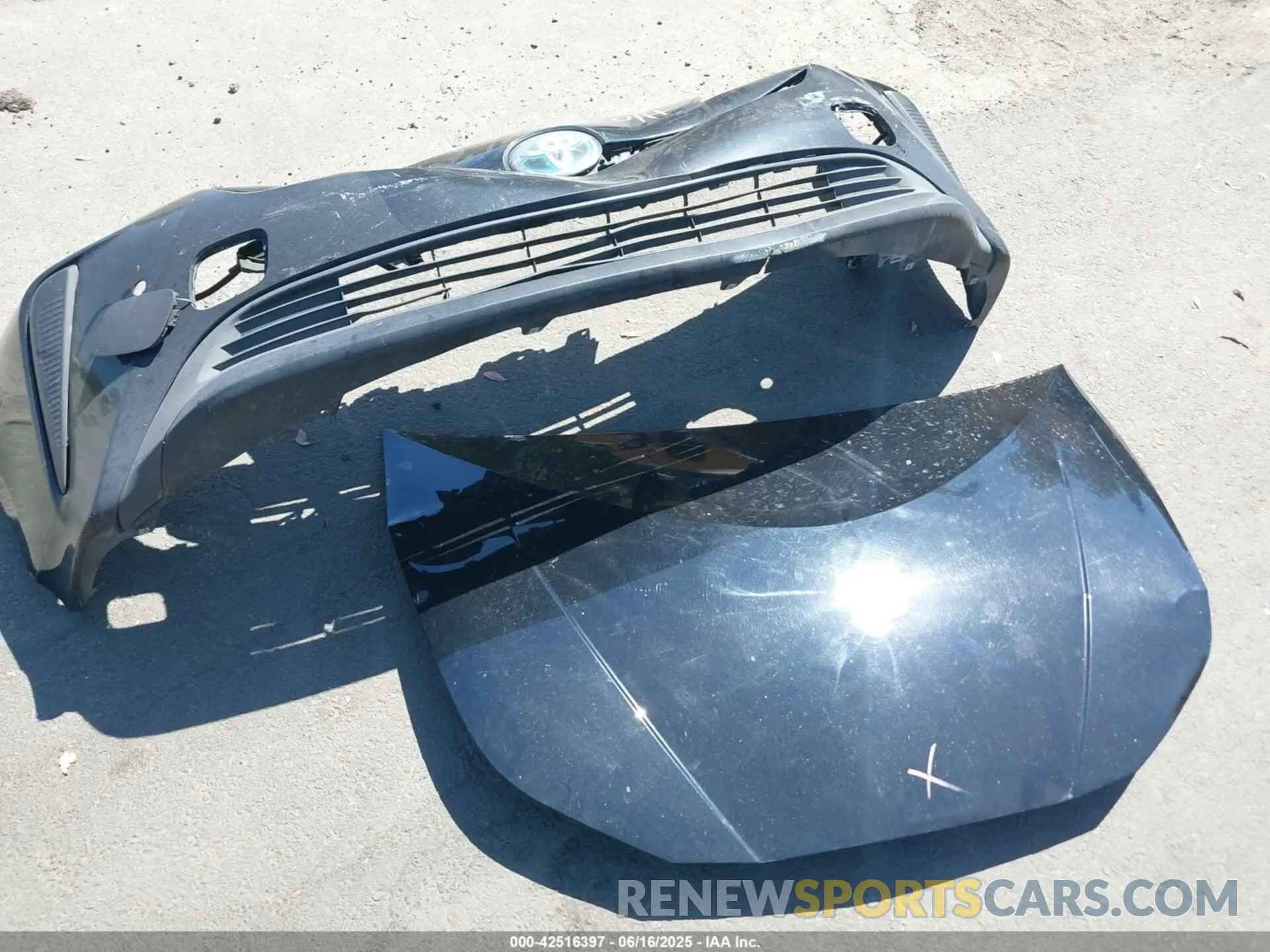 12 Photograph of a damaged car JTDKARFU2K3093691 TOYOTA PRIUS 2019