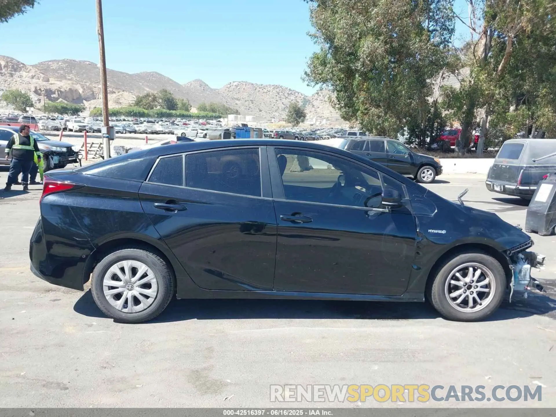 14 Photograph of a damaged car JTDKARFU2K3093691 TOYOTA PRIUS 2019