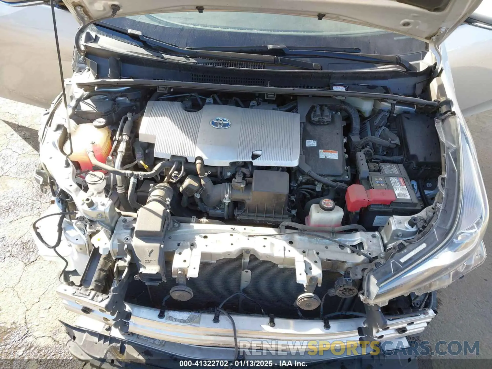 10 Photograph of a damaged car JTDKARFU3K3072929 TOYOTA PRIUS 2019