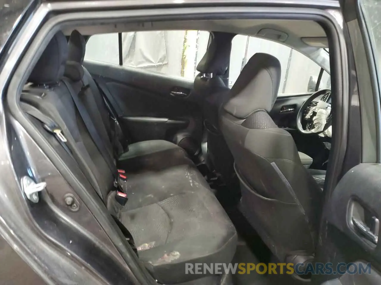 10 Photograph of a damaged car JTDKARFU3K3073515 TOYOTA PRIUS 2019
