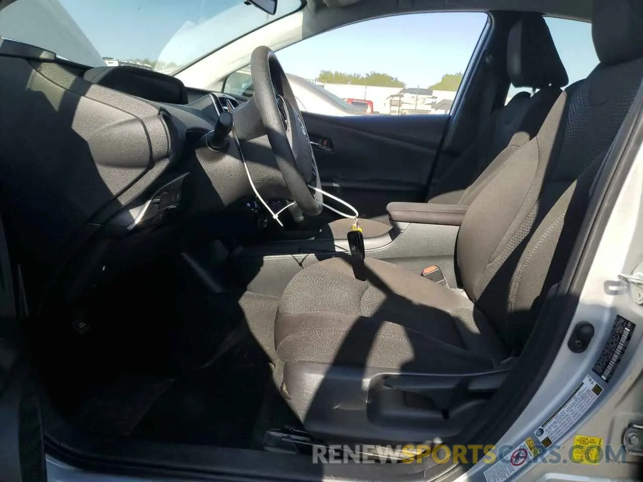 7 Photograph of a damaged car JTDKARFU3K3075619 TOYOTA PRIUS 2019