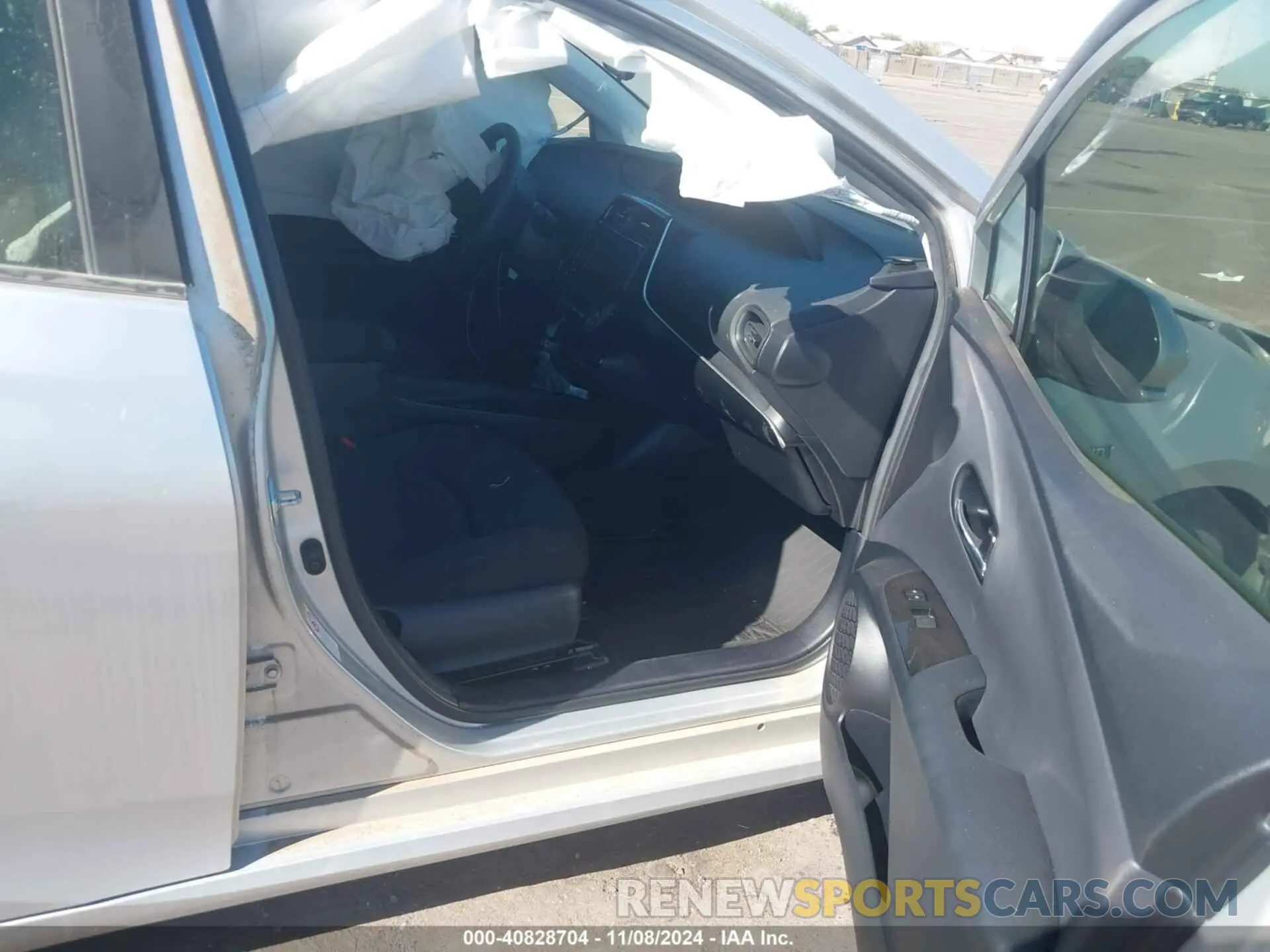 5 Photograph of a damaged car JTDKARFU3K3090363 TOYOTA PRIUS 2019