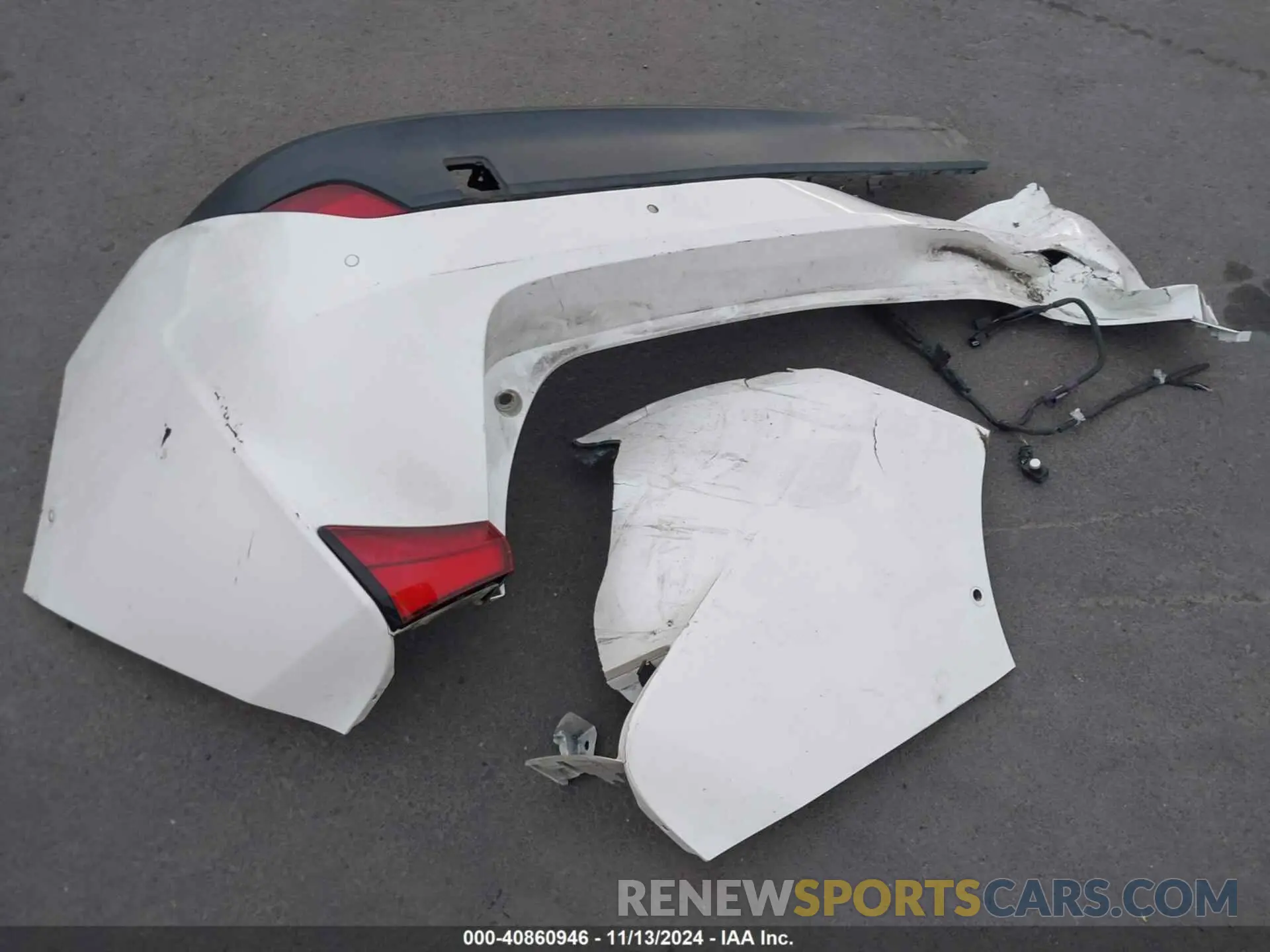 12 Photograph of a damaged car JTDKARFU3K3092081 TOYOTA PRIUS 2019