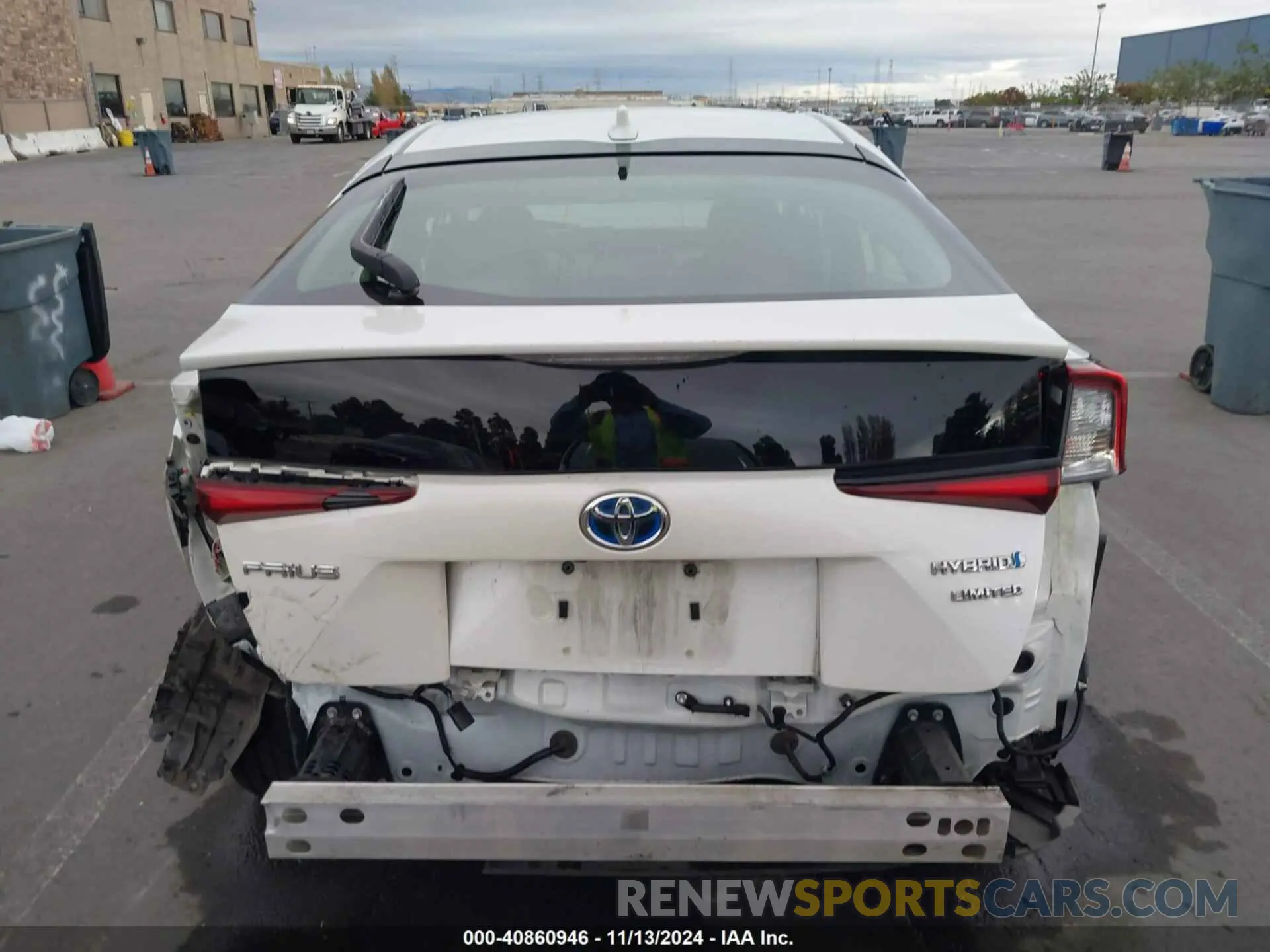 17 Photograph of a damaged car JTDKARFU3K3092081 TOYOTA PRIUS 2019