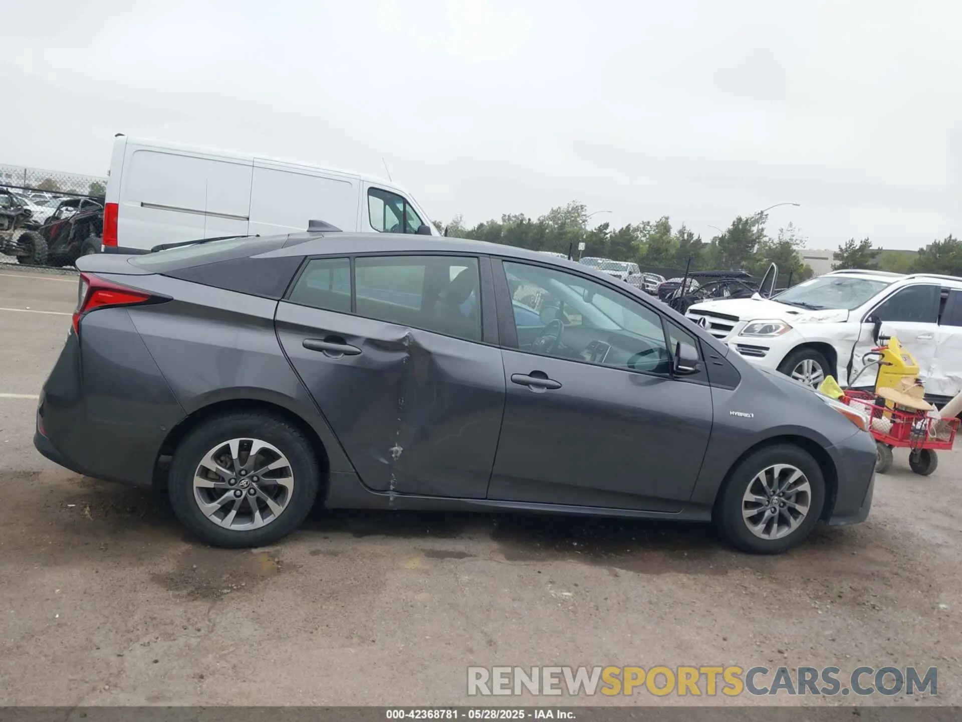 13 Photograph of a damaged car JTDKARFU3K3093621 TOYOTA PRIUS 2019