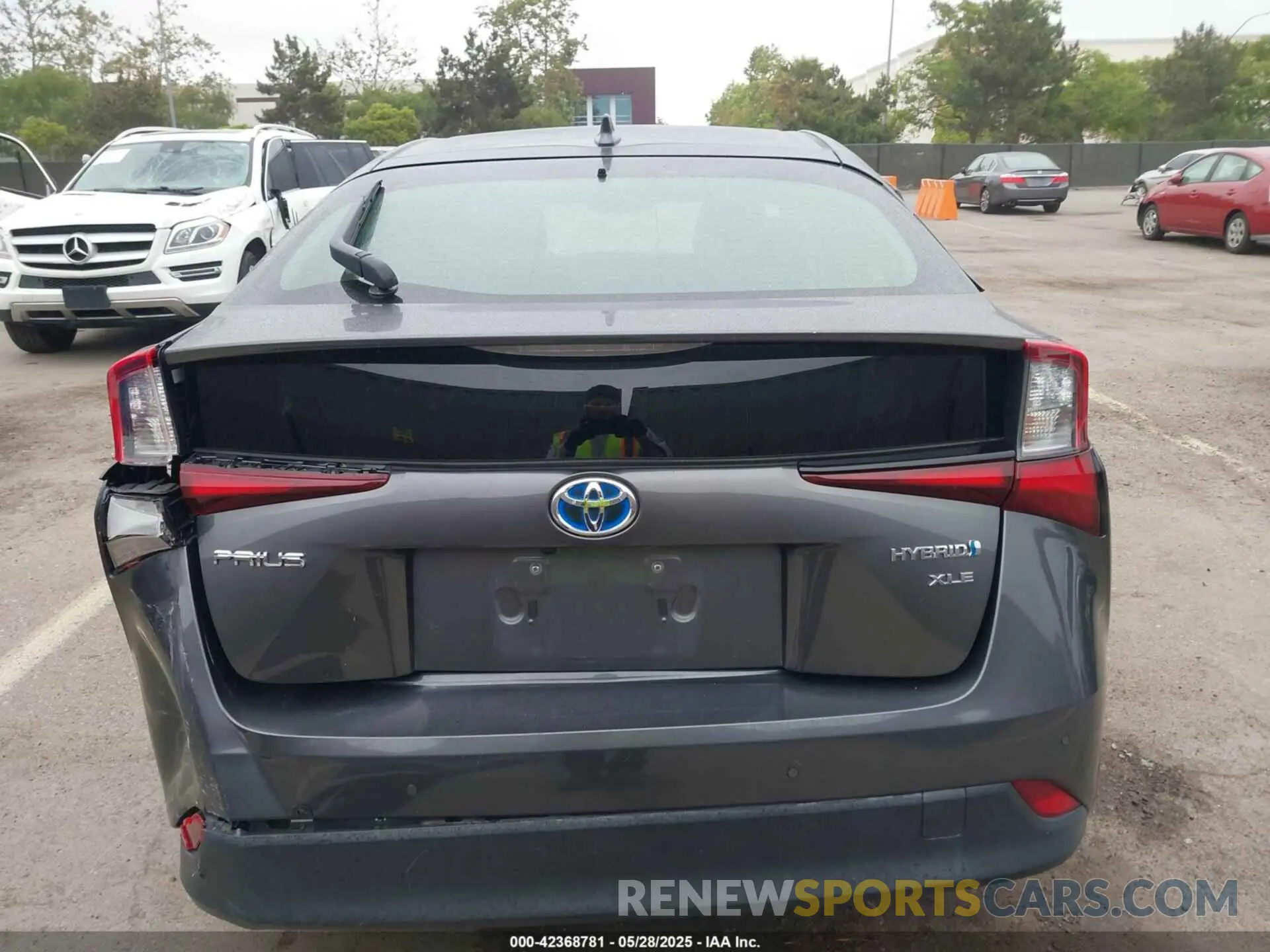 16 Photograph of a damaged car JTDKARFU3K3093621 TOYOTA PRIUS 2019