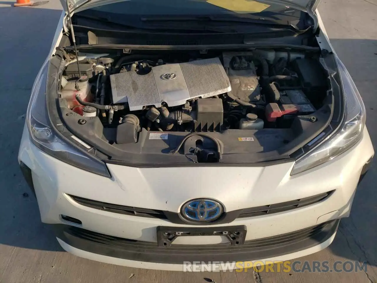 11 Photograph of a damaged car JTDKARFU4K3087715 TOYOTA PRIUS 2019
