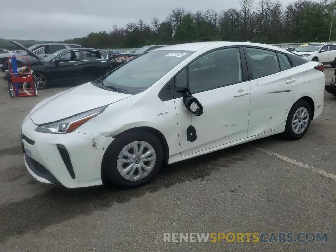 1 Photograph of a damaged car JTDKARFU4K3091067 TOYOTA PRIUS 2019