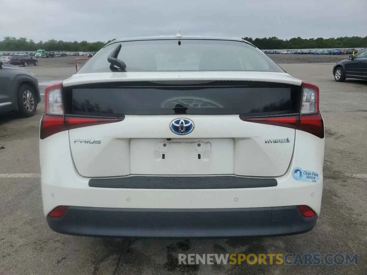 6 Photograph of a damaged car JTDKARFU4K3091067 TOYOTA PRIUS 2019