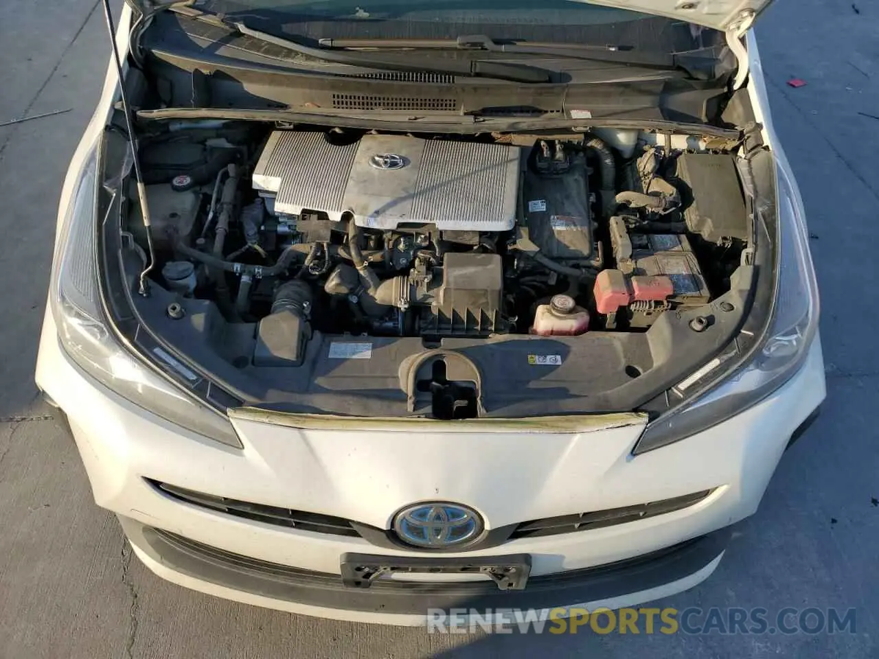 11 Photograph of a damaged car JTDKARFU4K3097029 TOYOTA PRIUS 2019