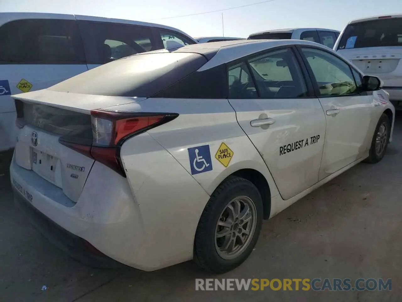 3 Photograph of a damaged car JTDKARFU4K3097029 TOYOTA PRIUS 2019