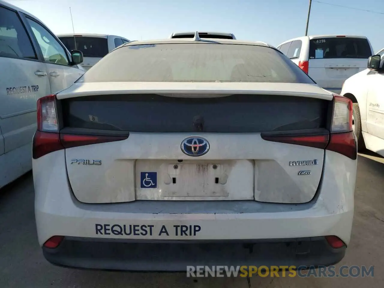 6 Photograph of a damaged car JTDKARFU4K3097029 TOYOTA PRIUS 2019