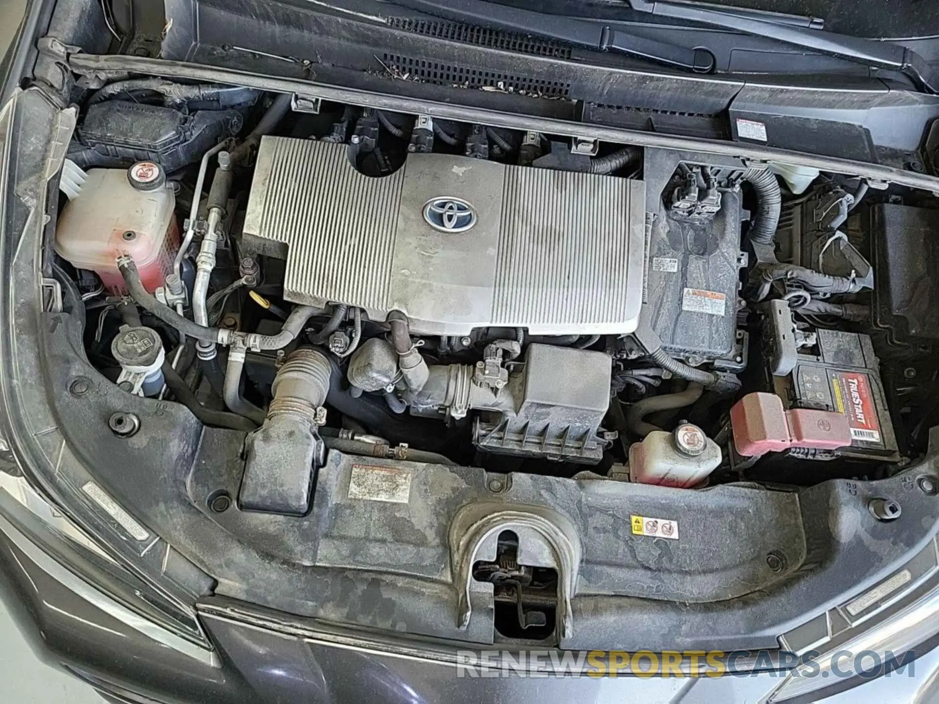 37 Photograph of a damaged car JTDKARFU4K3100379 TOYOTA PRIUS 2019