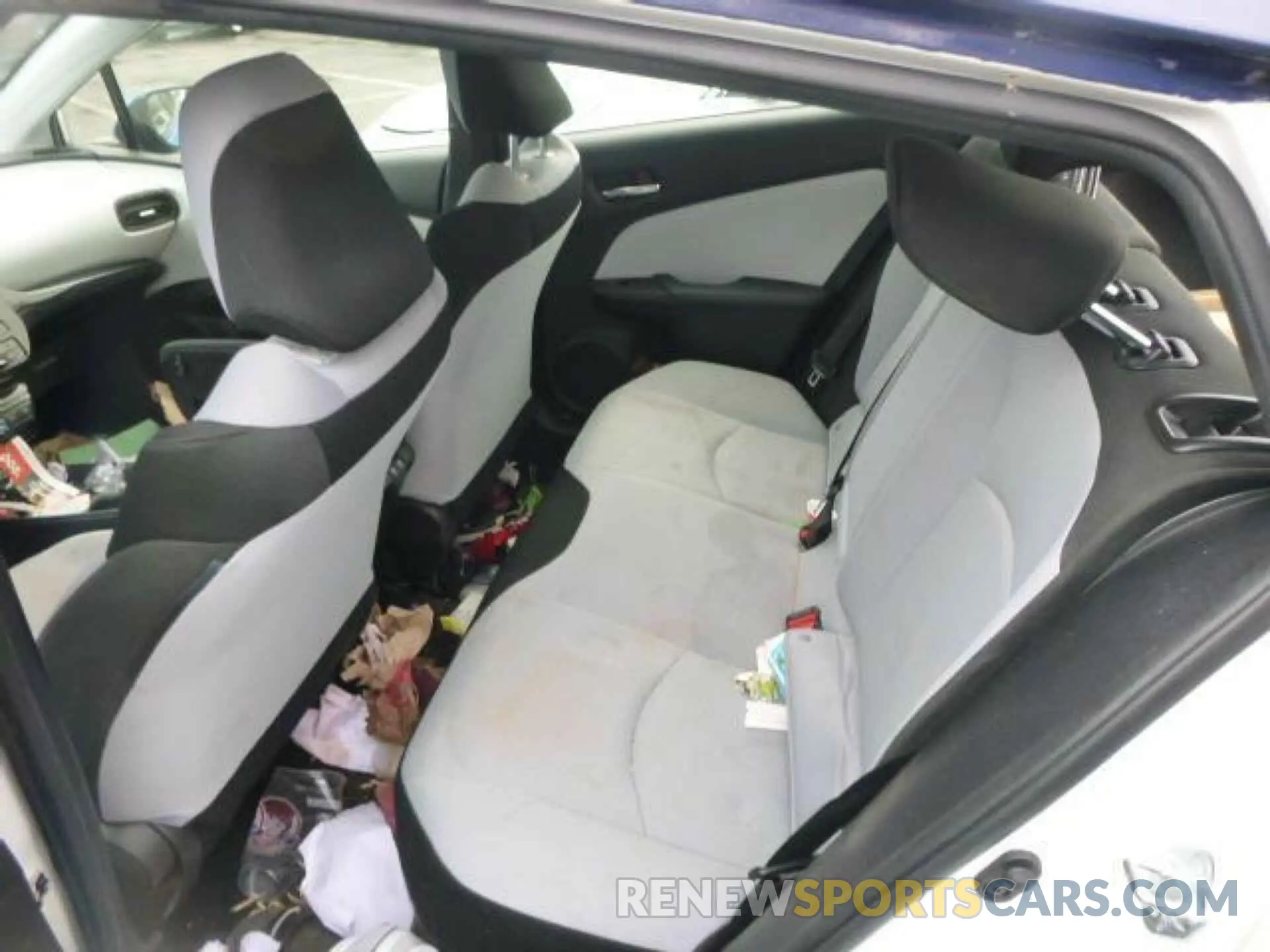 18 Photograph of a damaged car JTDKARFU5K3070776 TOYOTA PRIUS 2019