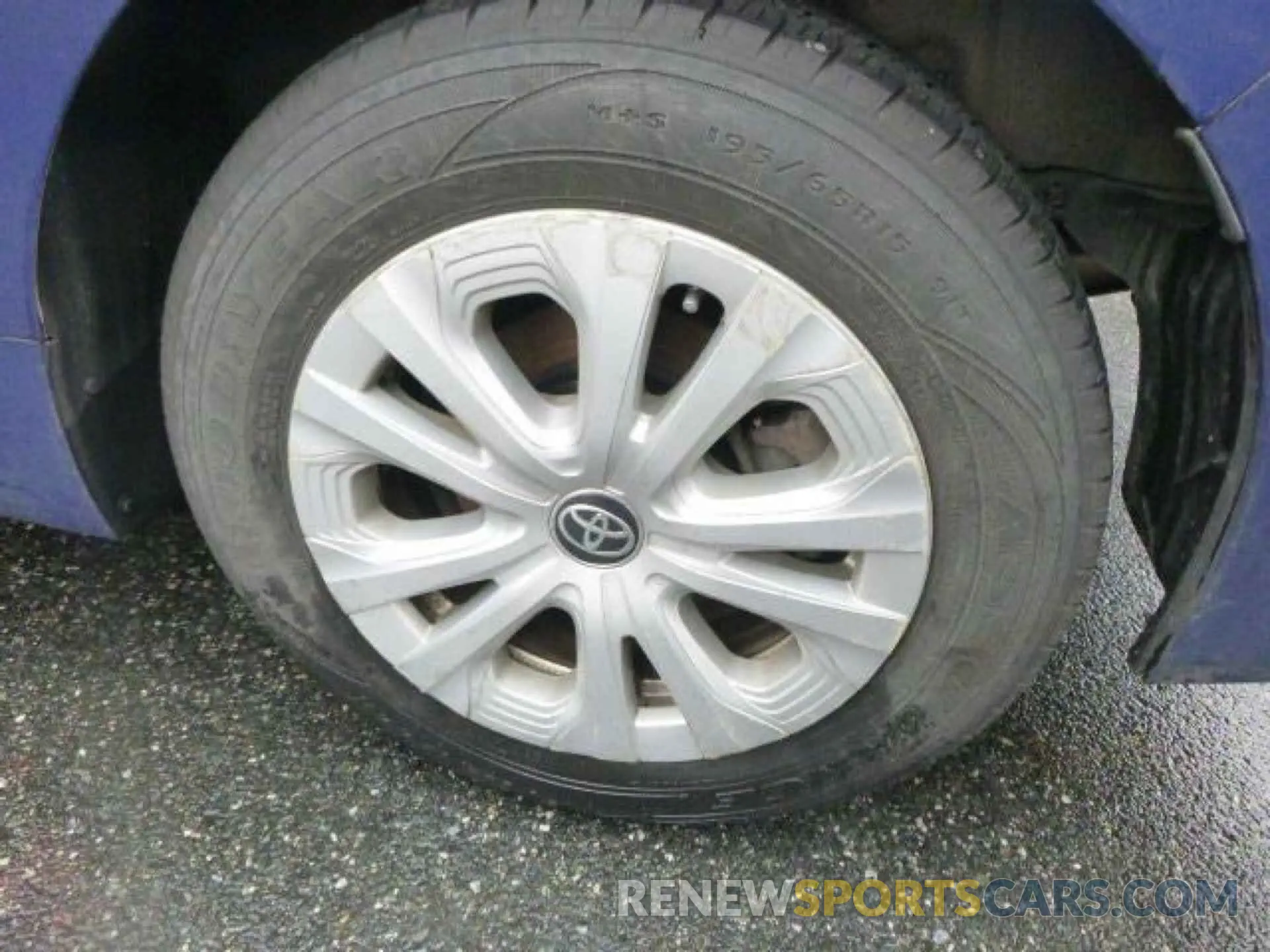 19 Photograph of a damaged car JTDKARFU5K3070776 TOYOTA PRIUS 2019