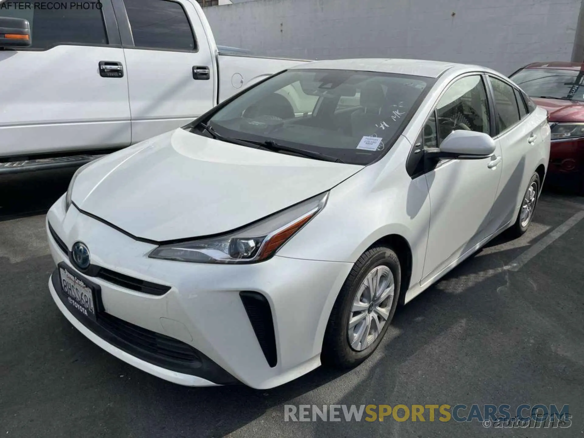 5 Photograph of a damaged car JTDKARFU5K3071104 TOYOTA PRIUS 2019