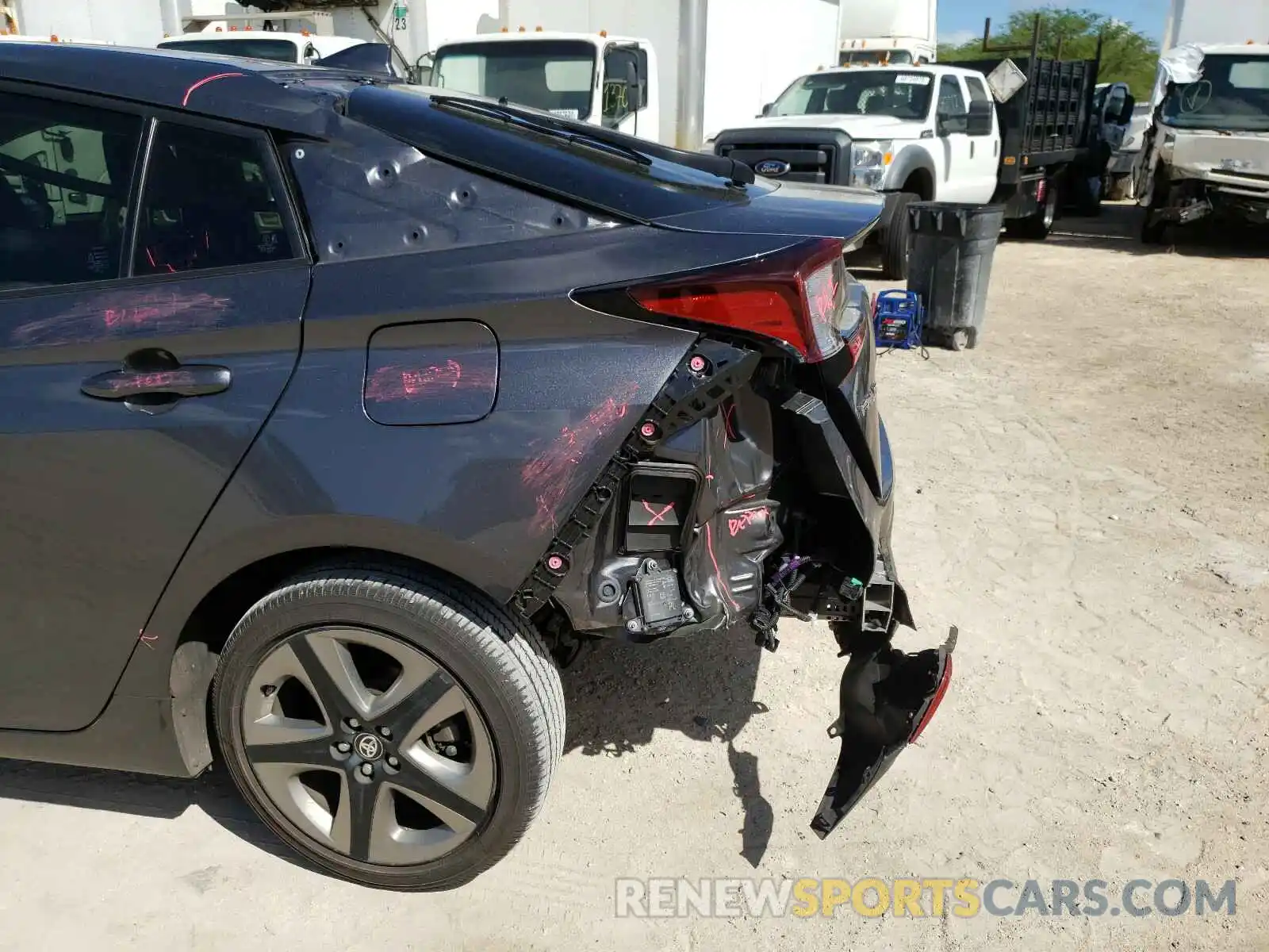 9 Photograph of a damaged car JTDKARFU5K3071877 TOYOTA PRIUS 2019