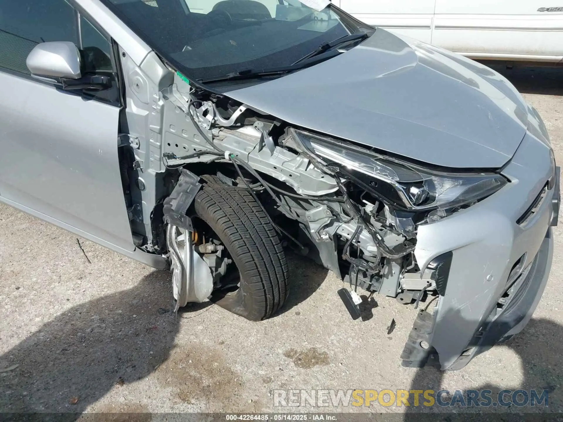 6 Photograph of a damaged car JTDKARFU5K3073984 TOYOTA PRIUS 2019