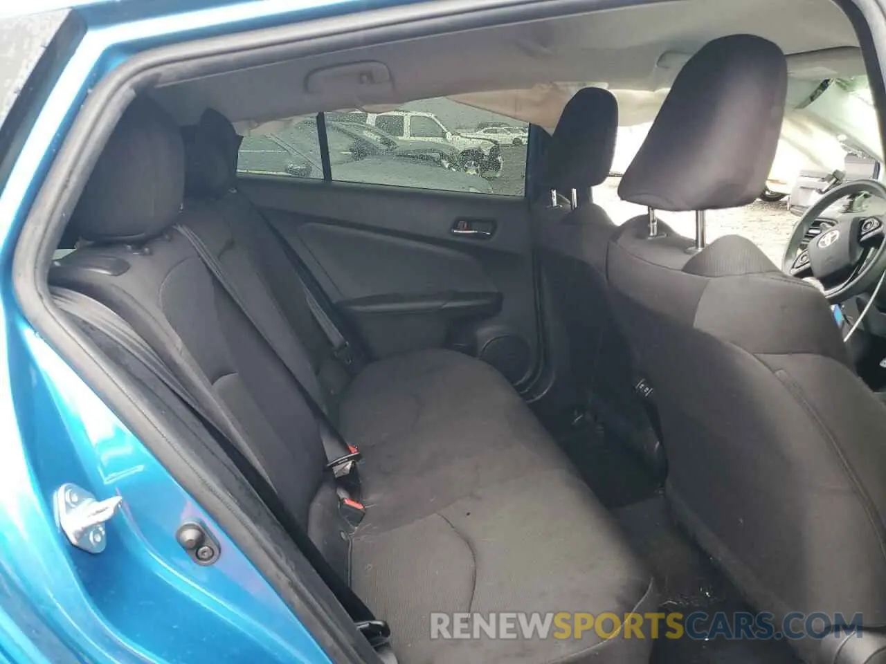 10 Photograph of a damaged car JTDKARFU5K3075198 TOYOTA PRIUS 2019