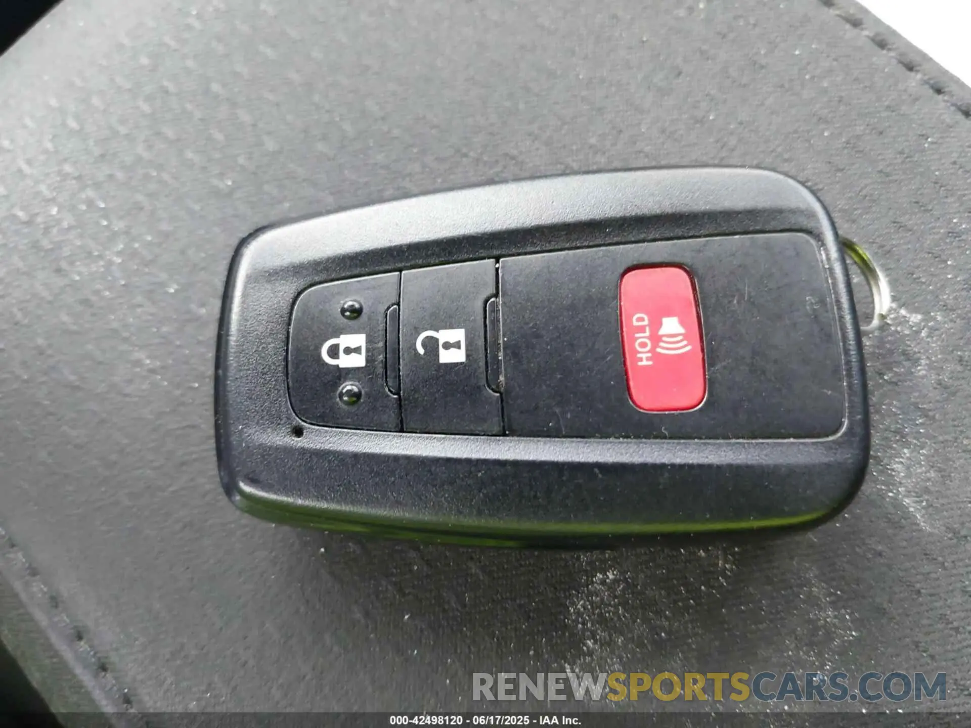 11 Photograph of a damaged car JTDKARFU5K3078165 TOYOTA PRIUS 2019