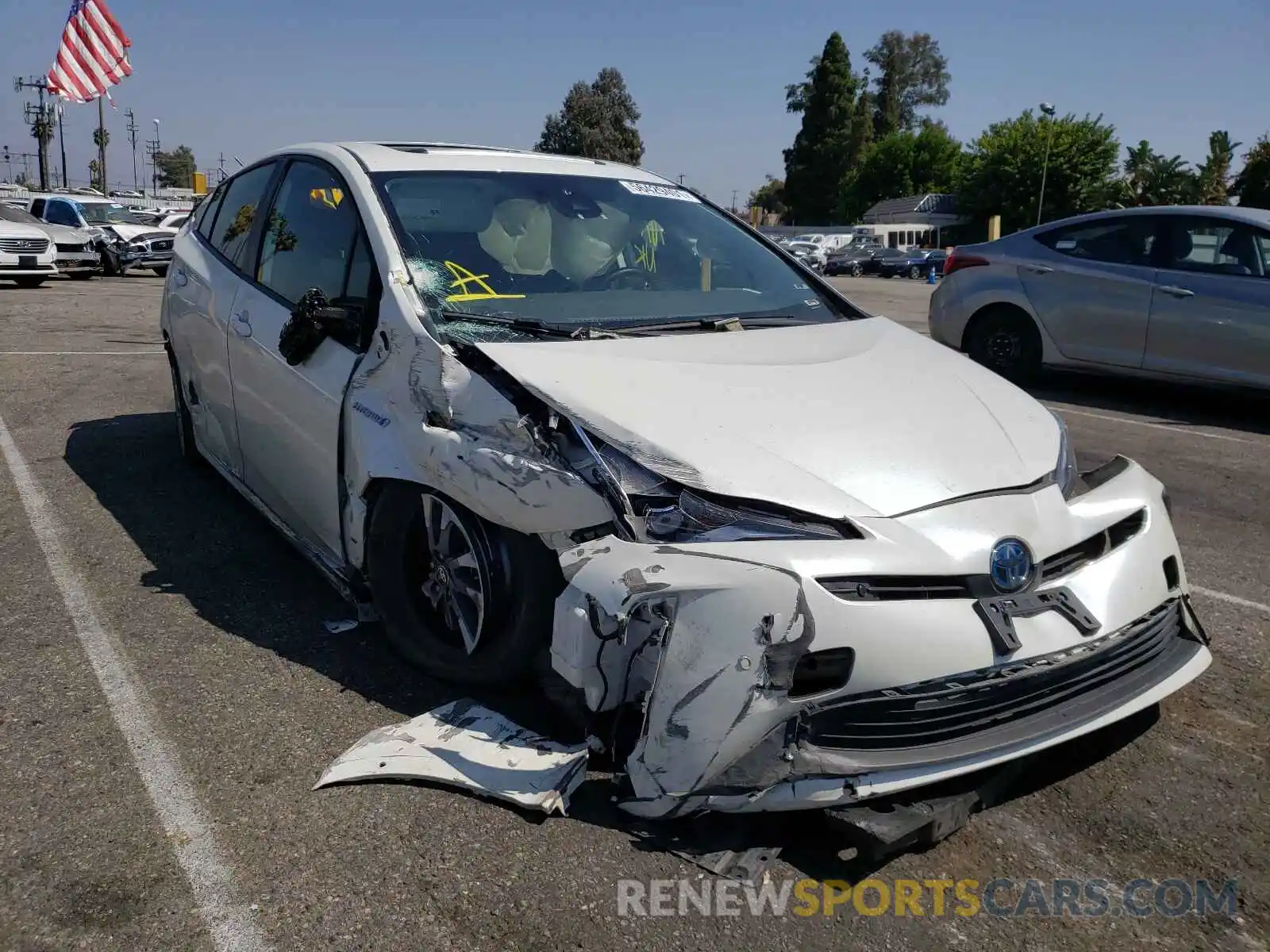 1 Photograph of a damaged car JTDKARFU5K3085567 TOYOTA PRIUS 2019