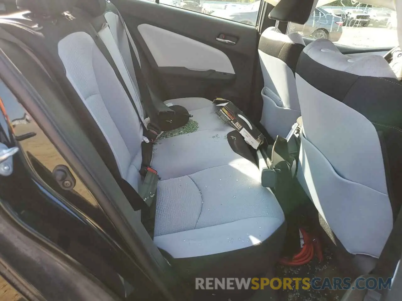 10 Photograph of a damaged car JTDKARFU5K3101041 TOYOTA PRIUS 2019