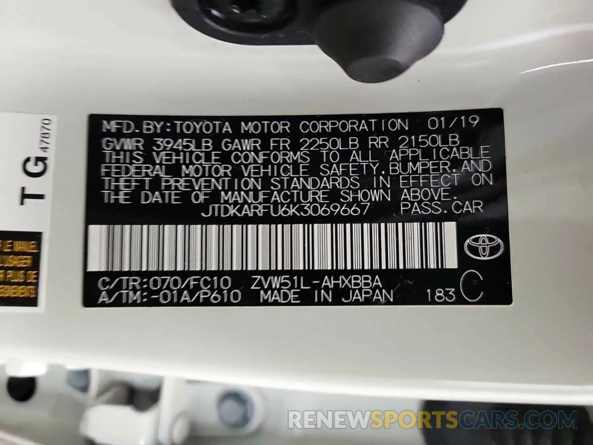 31 Photograph of a damaged car JTDKARFU6K3069667 TOYOTA PRIUS 2019