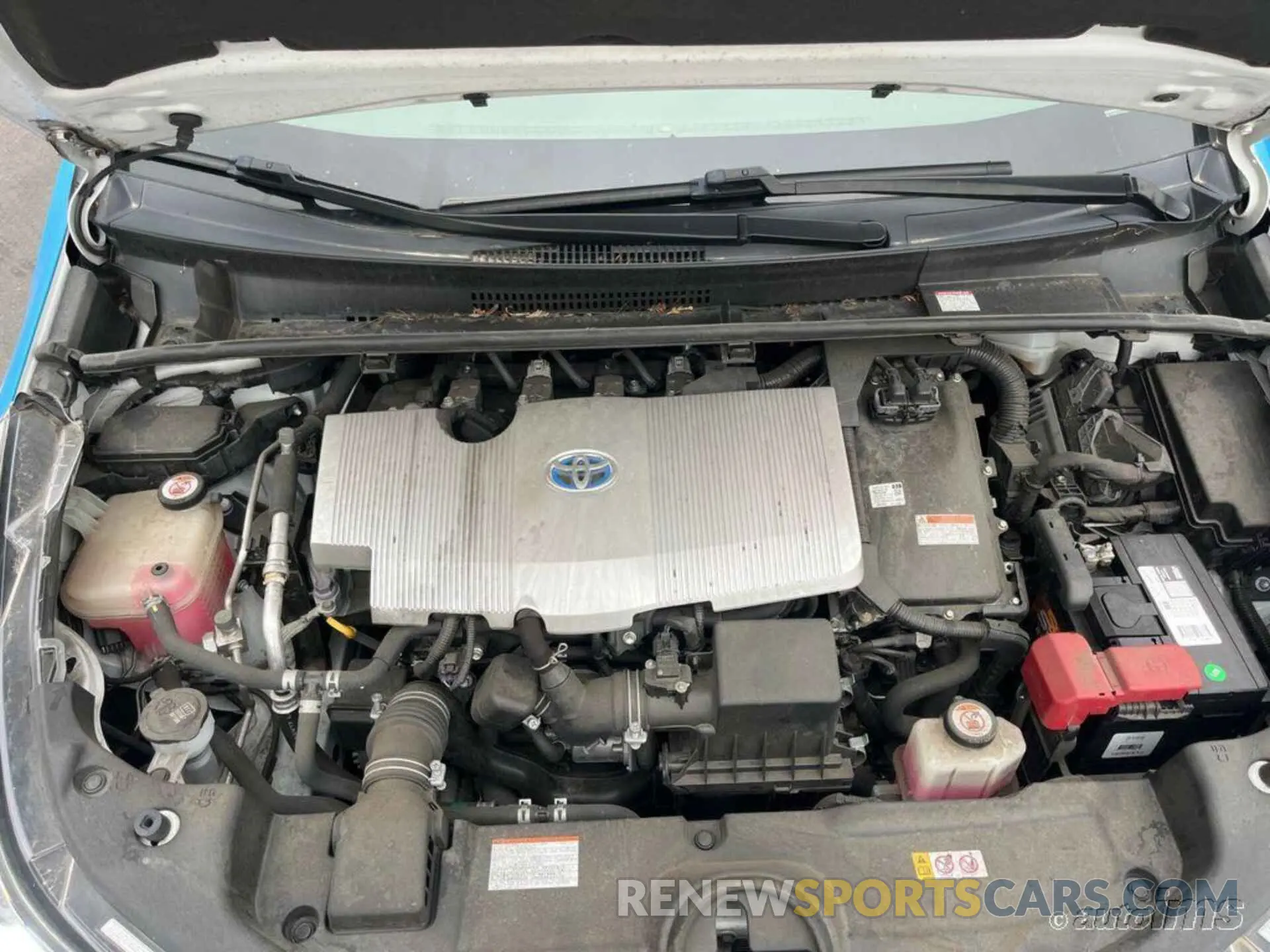 6 Photograph of a damaged car JTDKARFU6K3090647 TOYOTA PRIUS 2019