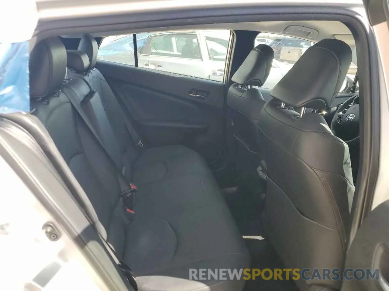 10 Photograph of a damaged car JTDKARFU6K3093306 TOYOTA PRIUS 2019