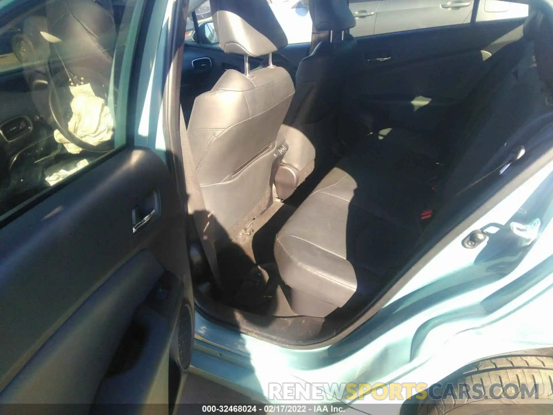 8 Photograph of a damaged car JTDKARFU7K3069595 TOYOTA PRIUS 2019