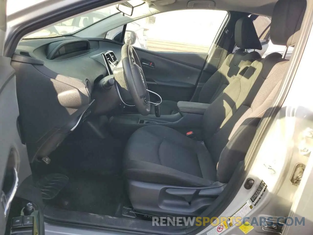 7 Photograph of a damaged car JTDKARFU7K3076157 TOYOTA PRIUS 2019