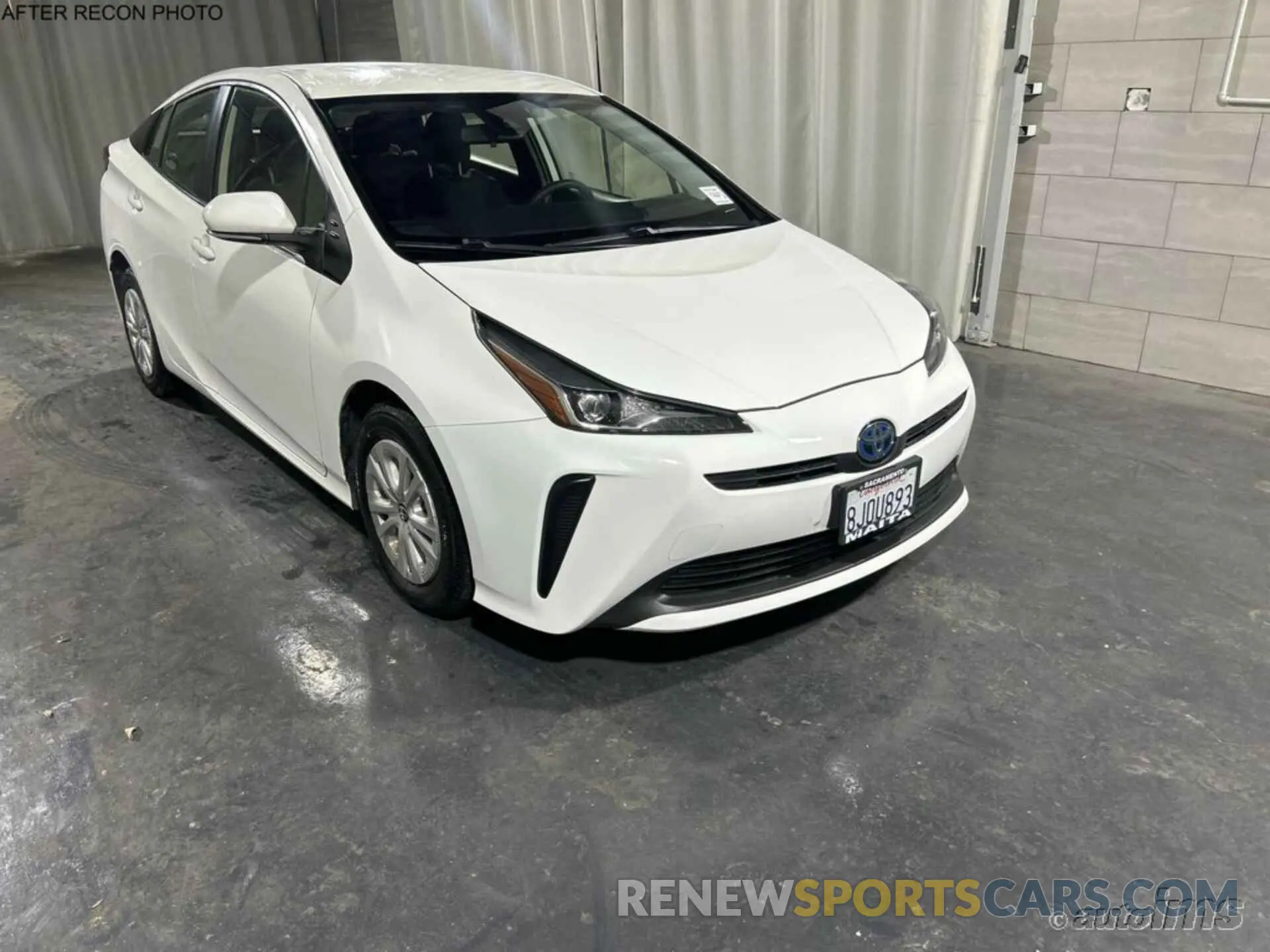 11 Photograph of a damaged car JTDKARFU7K3090060 TOYOTA PRIUS 2019