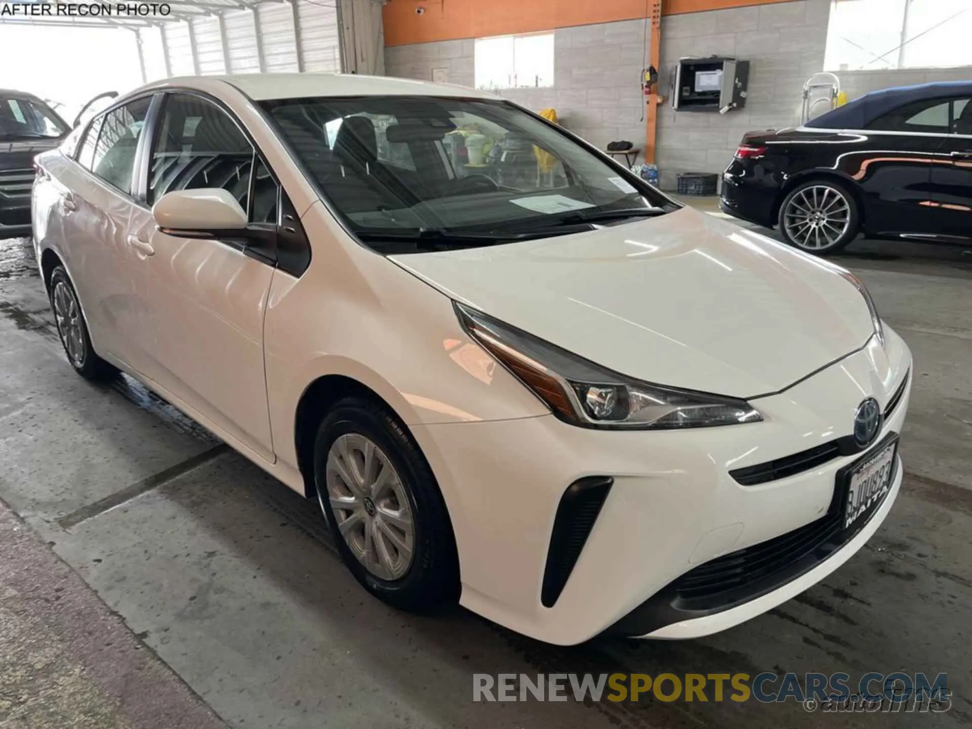 14 Photograph of a damaged car JTDKARFU7K3090060 TOYOTA PRIUS 2019
