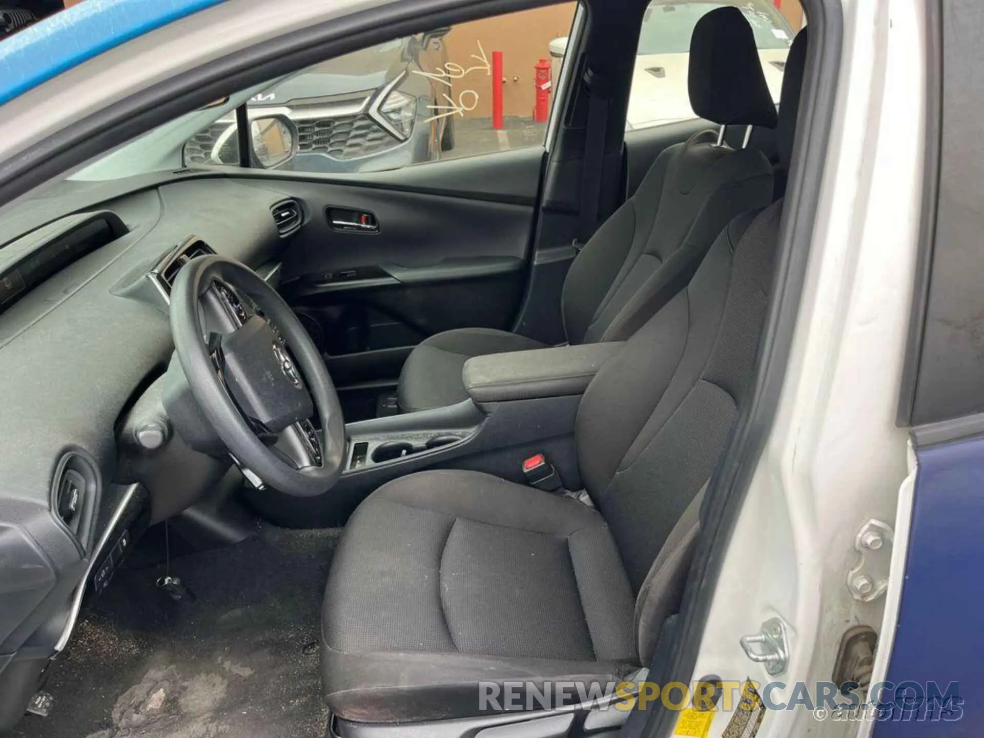 9 Photograph of a damaged car JTDKARFU7K3090074 TOYOTA PRIUS 2019
