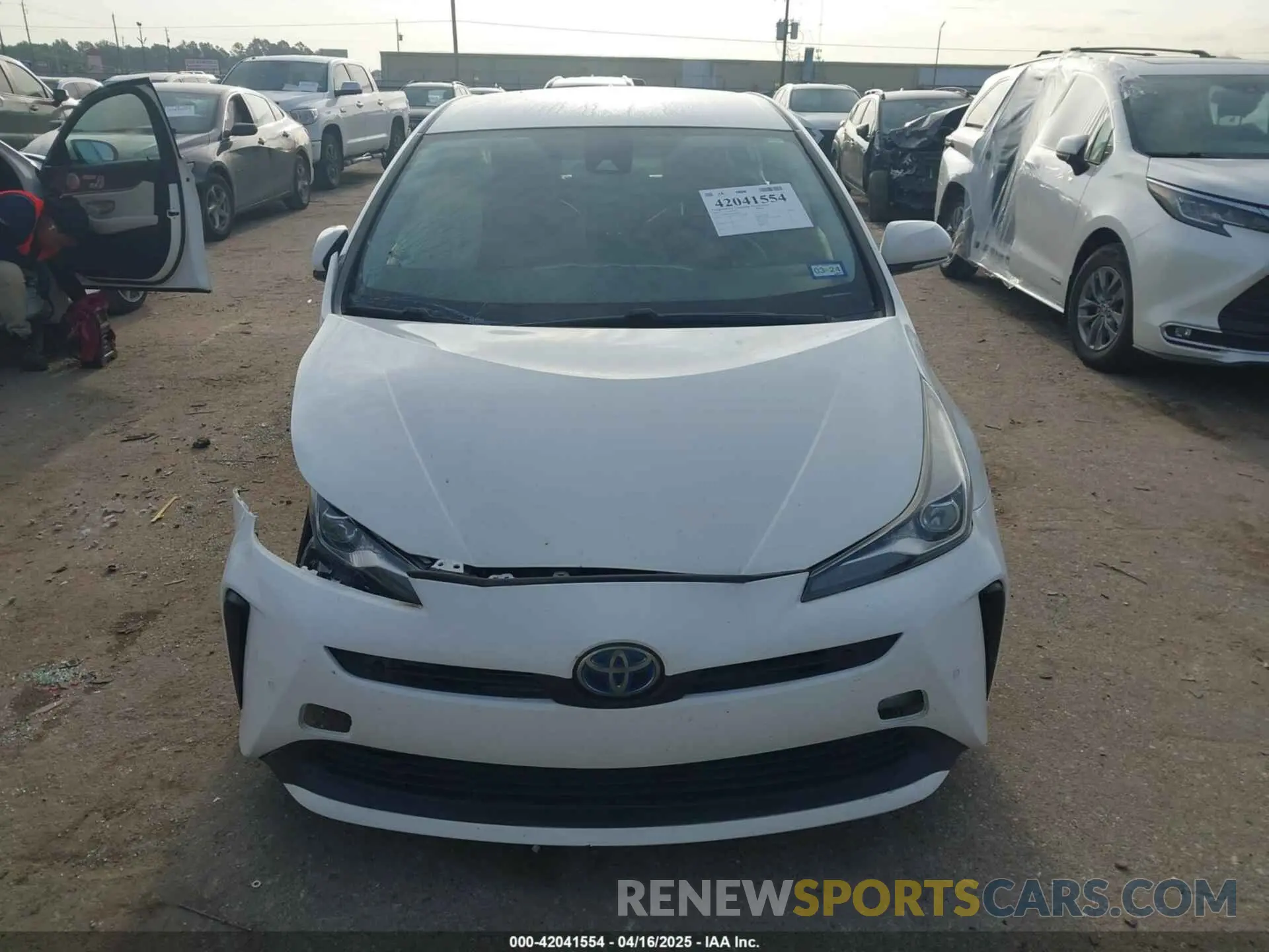12 Photograph of a damaged car JTDKARFU8K3069783 TOYOTA PRIUS 2019